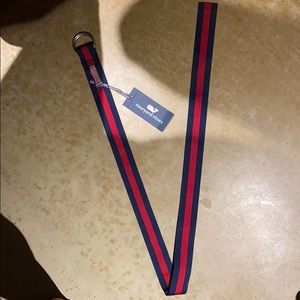 Vineyard vines belt